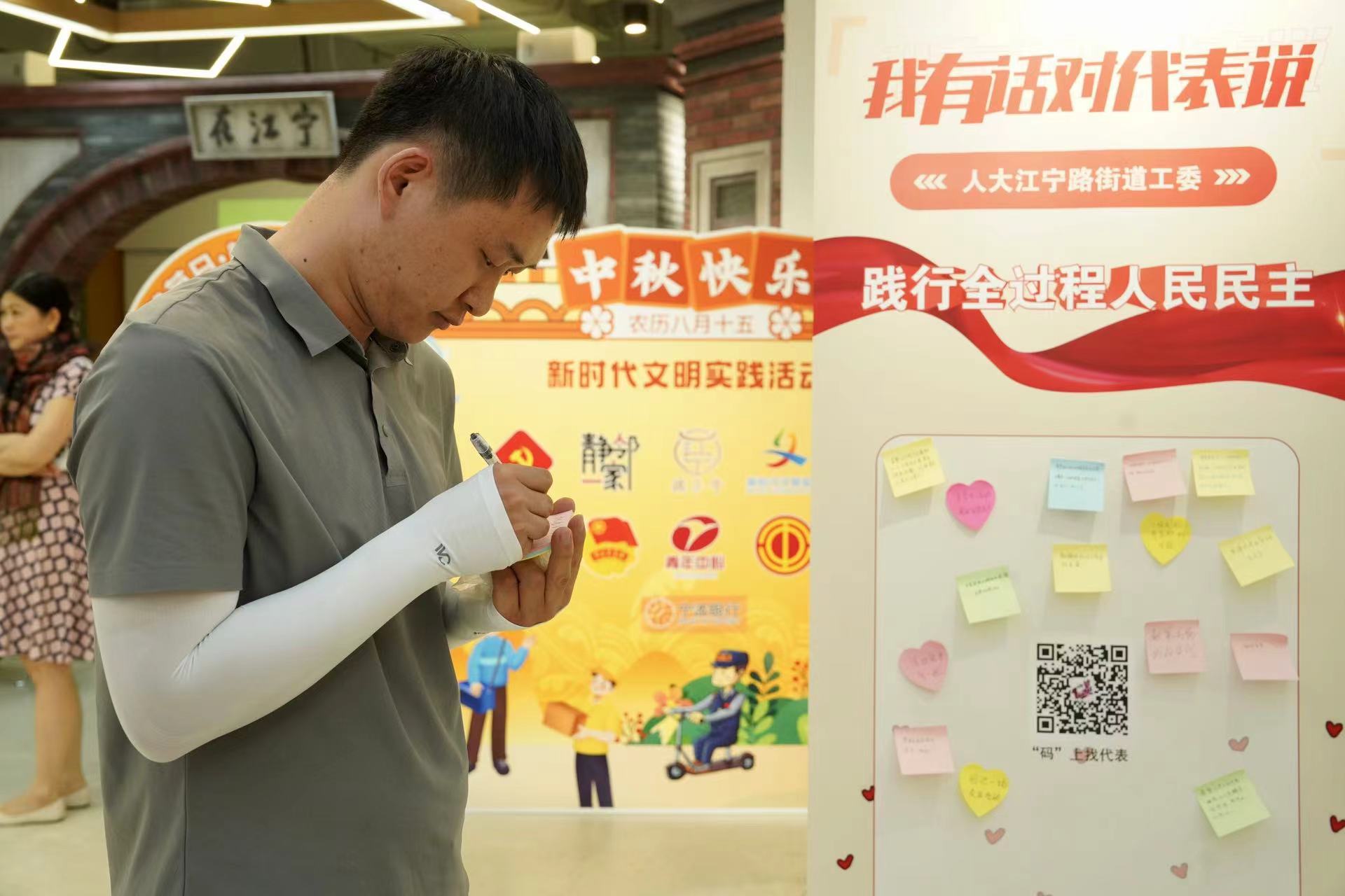 小哥揭示服务器租金每月到底多少钱